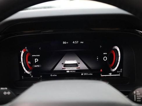 New 2026 Nissan Pathfinder Platinum image 14