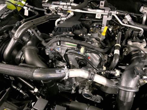 New 2025 Ford Bronco Outer Banks image 16