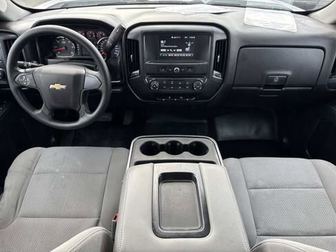 Used 2018 Chevrolet Silverado 2500 W/T w/ WT Convenience Package image 9