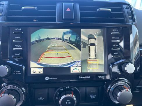 Used 2024 Toyota 4Runner TRD Off-Road Premium w/ Off Road Premium Plus Package image 20