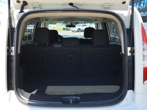 Used 2012 Kia Soul + FWD image 9