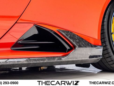 Used 2023 Lamborghini Huracan Tecnica RWD image 17
