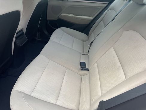 Used 2017 Hyundai Elantra SE w/ SE A/T Tech Package 03 image 15