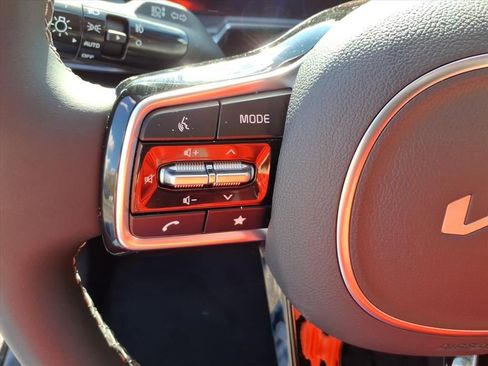 New 2025 Kia Sorento SX image 20