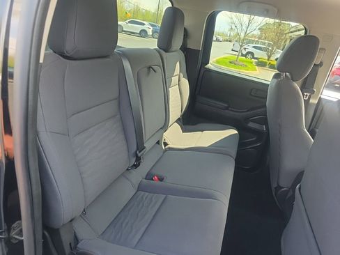 Used 2022 Nissan Frontier S w/ Technology Package image 29