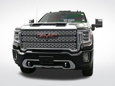 Used 2023 GMC Sierra 2500 Denali w/ Denali Black Diamond Edition AWD/4WD image 8