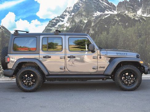 Used 2021 Jeep Wrangler Unlimited Sport AWD/4WD image 2