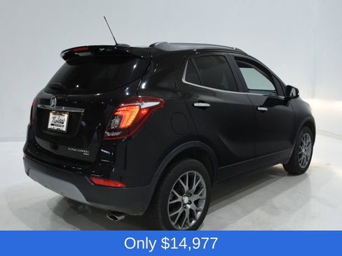 Used 2019 Buick Encore Sport Touring AWD/4WD image 4