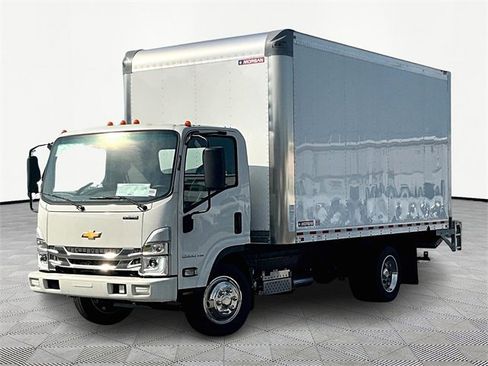 New 2024 Chevrolet Low Cab Forward 5500XG image 3