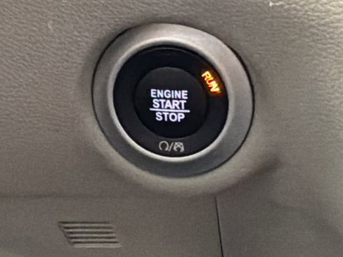 Used 2023 Chrysler Voyager LX FWD image 45
