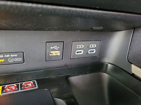 Used 2025 Toyota Camry LE w/ Convenience Package FWD image 23