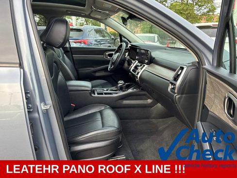 Used 2023 Kia Sorento S w/ Panoramic Sunroof Package AWD/4WD image 9