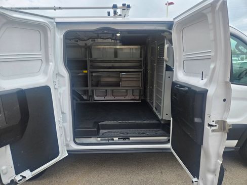 Used 2019 Ford Transit 150 130 Low Roof RWD image 10