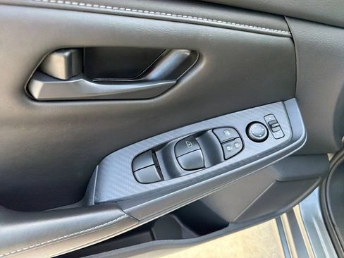 Used 2024 Nissan Sentra S w/ Trunk Package FWD image 16