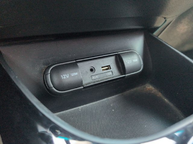 Used 2018 Kia Soul ! FWD image 31