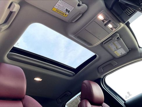 Used 2025 MAZDA CX-30 AWD 2.5 S w/ Preferred Package image 22