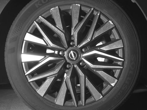 Used 2025 Nissan Altima 2.5 SV image 13