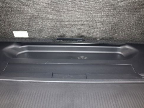 New 2025 Ford Expedition Platinum w/ Stealth Performance Package image 17