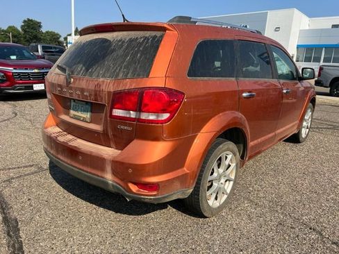 Used 2011 Dodge Journey Crew w/ Driver Convenience Group AWD/4WD image 8