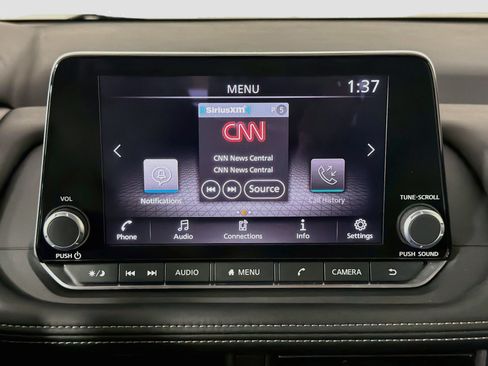 Used 2026 Nissan Rogue S FWD image 21