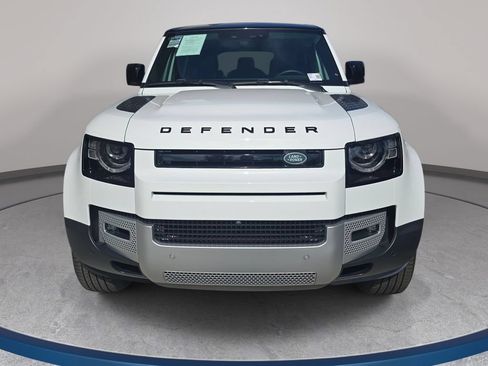 Used 2024 Land Rover Defender 110 S AWD/4WD image 2