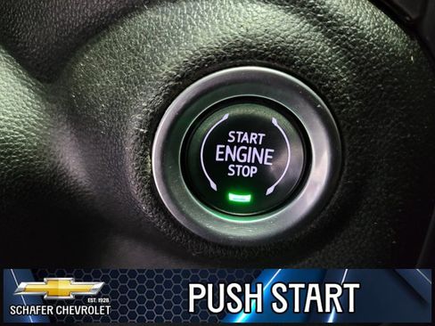 Used 2022 GMC Sierra 2500 AT4 image 38