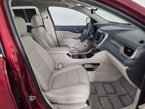 Used 2022 GMC Acadia Denali w/ Denali Ultimate Package image 32