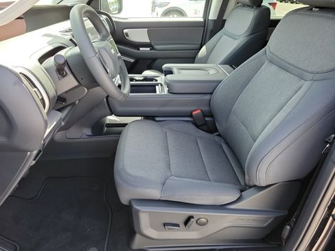 New 2027 Ford Expedition Active RWD image 20