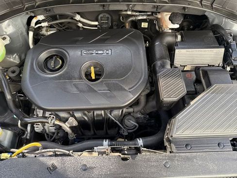 Used 2017 Hyundai Tucson SE image 28