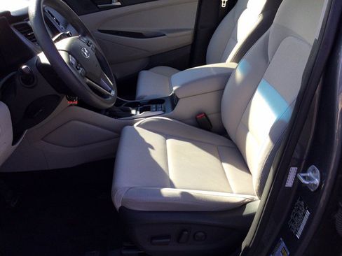 Used 2018 Hyundai Tucson SEL AWD/4WD image 19