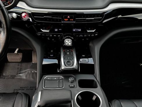 Used 2023 Acura MDX SH-AWD w/ Technology Package image 19