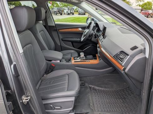 Certified 2023 Audi Q5 2.0T Premium w/ Convenience Package AWD/4WD image 26