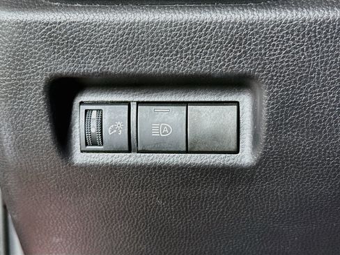 Used 2025 Toyota RAV4 LE FWD image 17