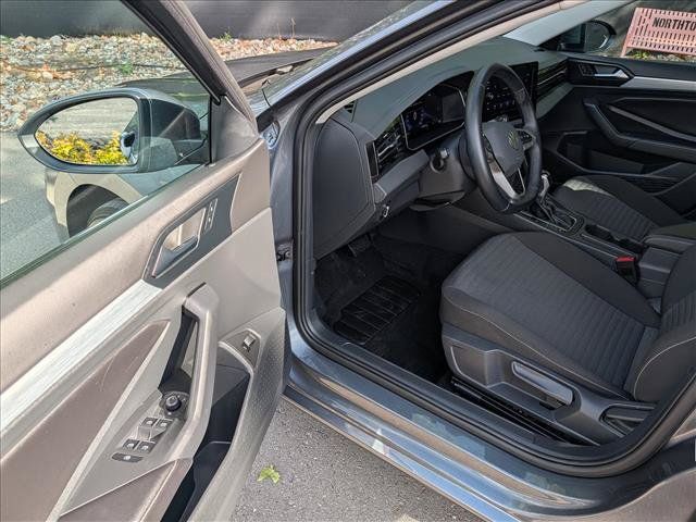 Used 2025 Volkswagen Jetta S FWD image 22