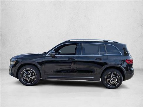 Used 2026 Mercedes-Benz GLB 250 image 5