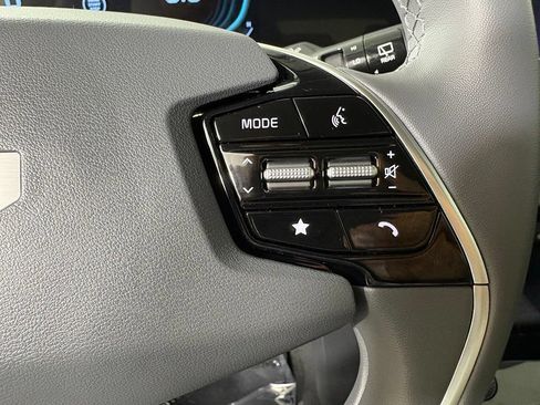 New 2026 Kia Niro EX FWD image 25