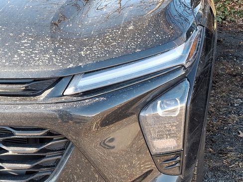 Used 2024 Chevrolet Trax ACTIV w/ Driver Confidence Package image 4