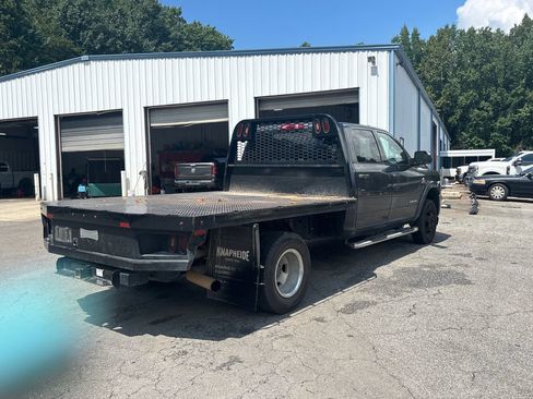 Used 2021 RAM 3500 Tradesman w/ Chrome Appearance Group AWD/4WD image 5