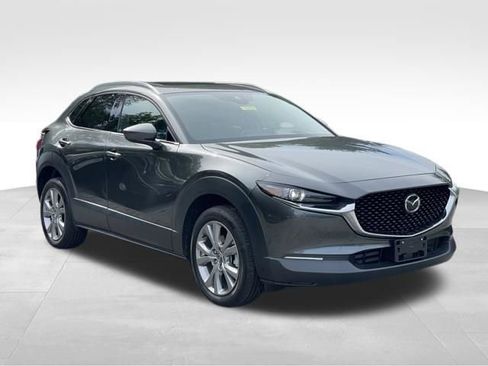 Used 2023 MAZDA CX-30 AWD 2.5 S w/ Premium Package image 3