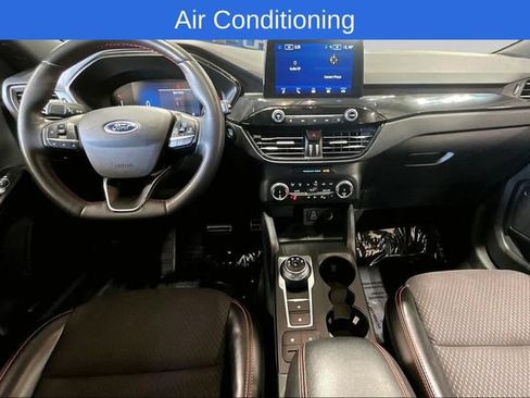 Used 2024 Ford Escape ST-Line AWD/4WD image 10