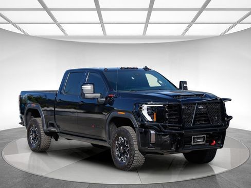 Used 2024 GMC Sierra 2500 AT4X AWD/4WD image 6