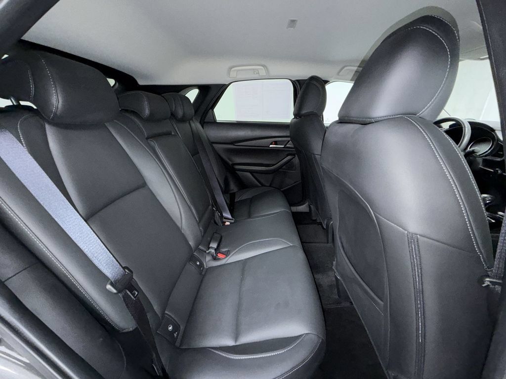 Used 2024 MAZDA CX-30 AWD 2.5 S w/ Select Sport Pkg image 17