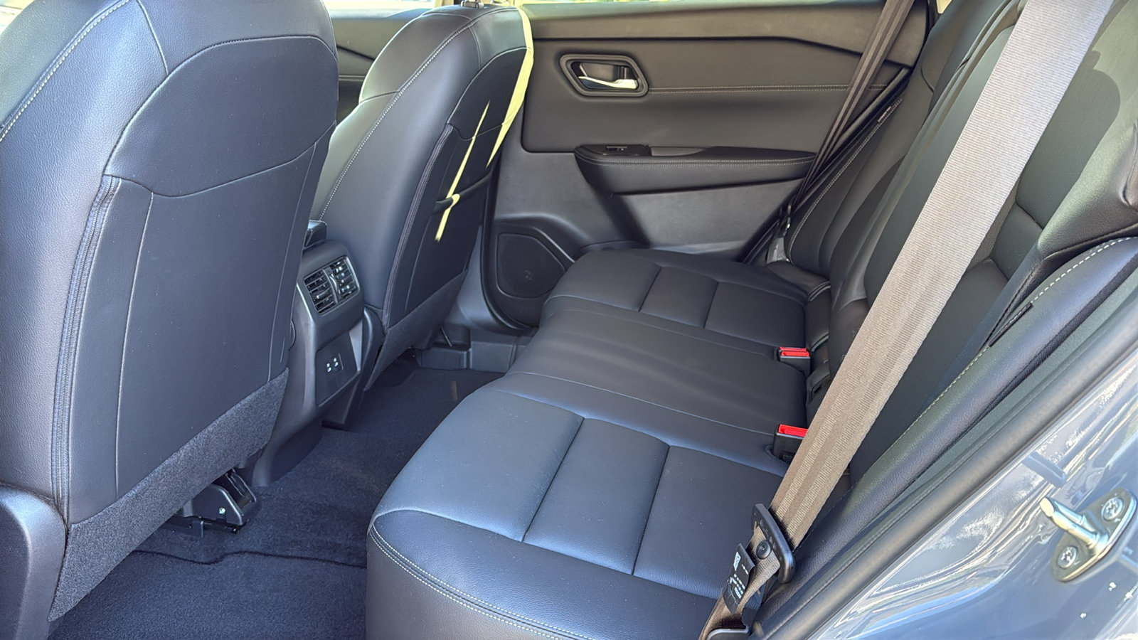 Certified 2025 Nissan Rogue SL AWD/4WD image 20