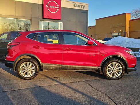 Used 2018 Nissan Rogue Sport S w/ S Appearance Package image 7