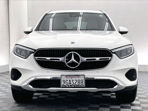 Certified 2023 Mercedes-Benz GLC 300 image 2