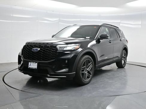Used 2025 Ford Explorer ST-Line w/ Premium Package AWD/4WD image 69