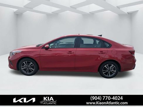 Used 2024 Kia Forte LXS FWD image 6