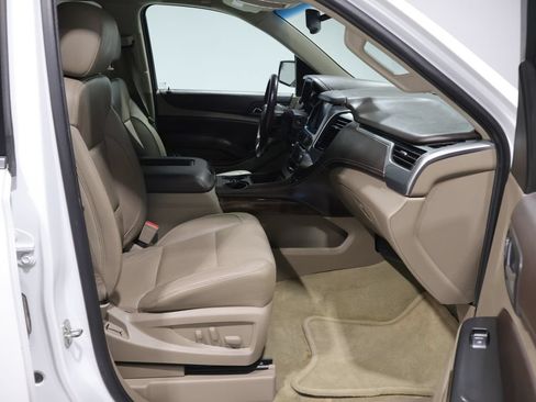Used 2016 Chevrolet Suburban LT AWD/4WD image 24