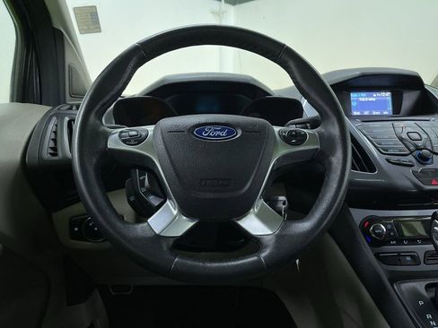 Used 2014 Ford Transit Connect Titanium image 19