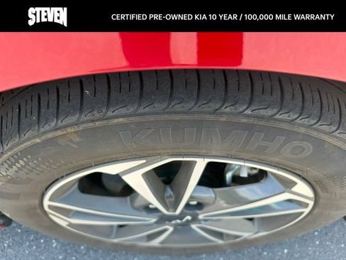 Certified 2024 Kia Forte LXS w/ LXS Technology Package FWD image 11